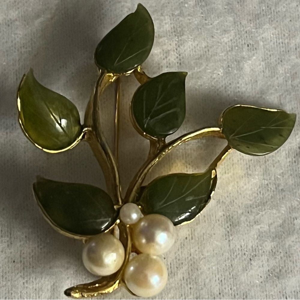 Swoboda Jade Brooch with Pearls